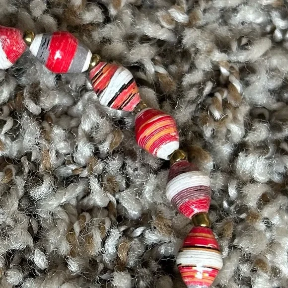 NWOT Paper Bead Bracelet - Picture 4 of 5